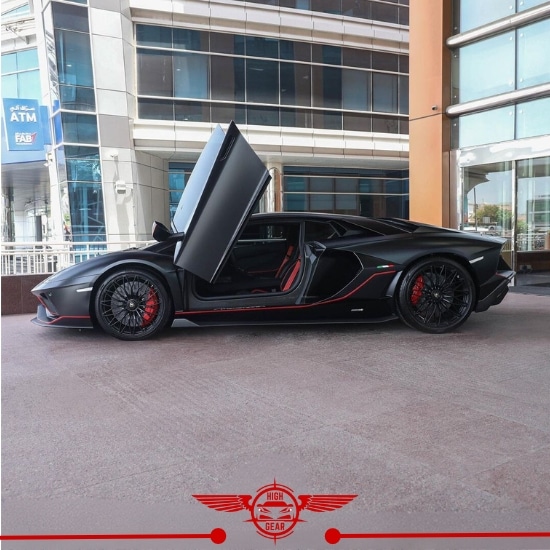 lamborghini aventador rent dubai